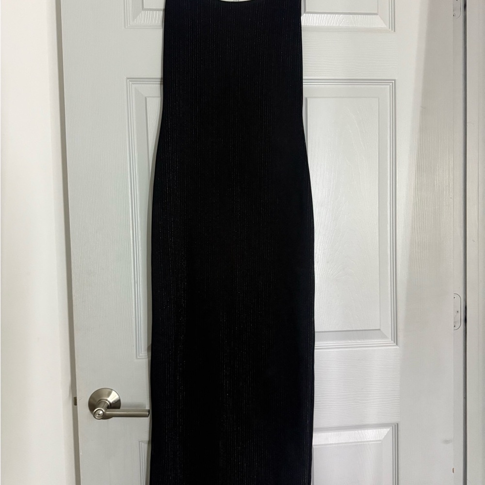 Elegant Black Sleeveless Dress